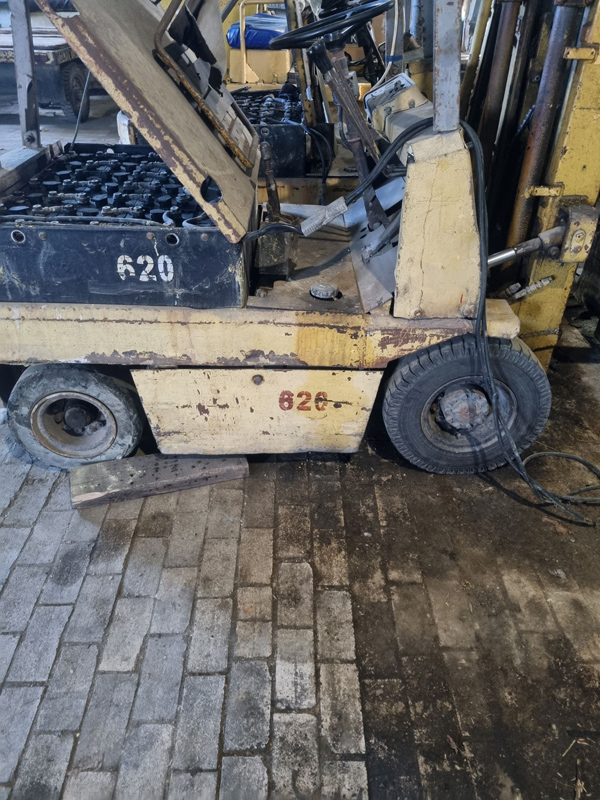 Электропогрузчик SHINKO 4FB1.5-V300 Электропогрузчик SHINKO 4FB1.5-V300