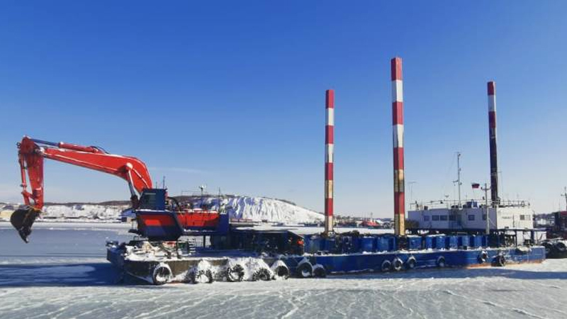 Несамоходный грейферный земснаряд «Приморец» 