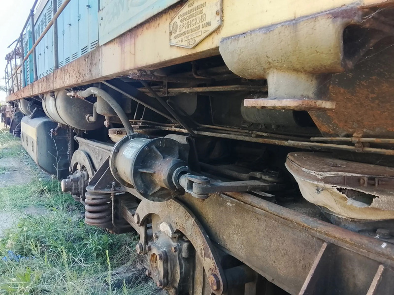 Тепловоз ТЭМ 2УМ 1990 года постройки Тепловоз ТЭМ 2УМ 1990 года постройки