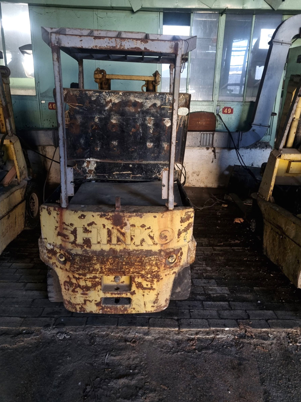 Электропогрузчик SHINKO 4FB1.5-V300 Электропогрузчик SHINKO 4FB1.5-V300